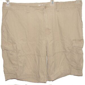 Men's Nautica CARGO SHORTS, Size 46, Khaki Tan, Stretch Cotton, Big & Tall